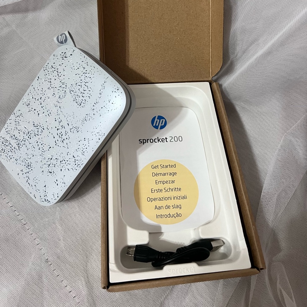HP Sprocket Protable 2x3” Instant Photo Printer